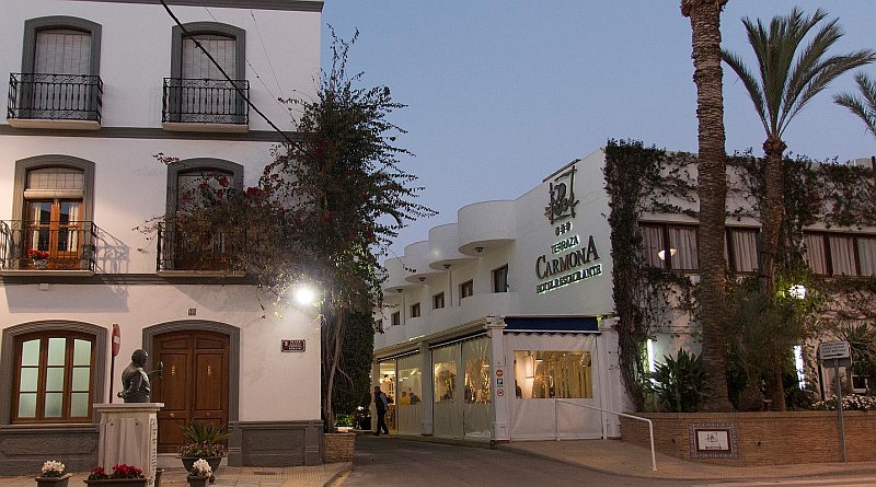 Instalaciones actuales del Hotel Restaurante Terraza Carmona Instalaciones actuales del Hotel Restaurante Terraza Carmona