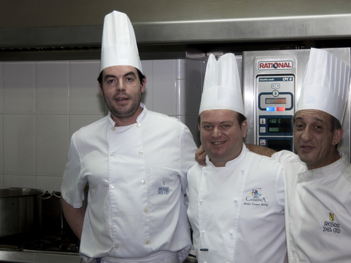 JORNADAS GASTRONÓMICAS EL TORO BRAVO Y LA COCINA celebradas en Hotel Restaurante Terraza Carmona