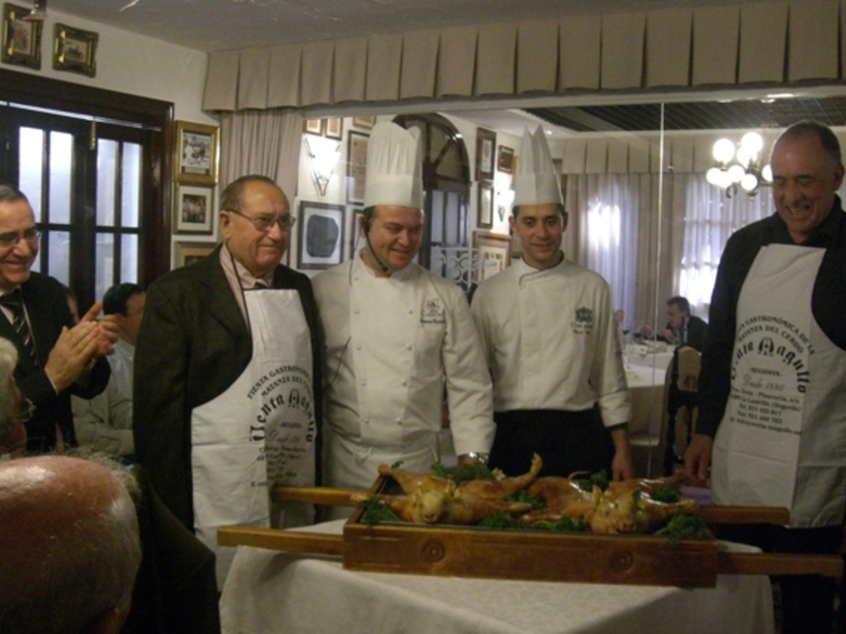 JORNADAS GASTRONÓMICAS EL TORO BRAVO Y LA COCINA celebradas en Hotel Restaurante Terraza Carmona