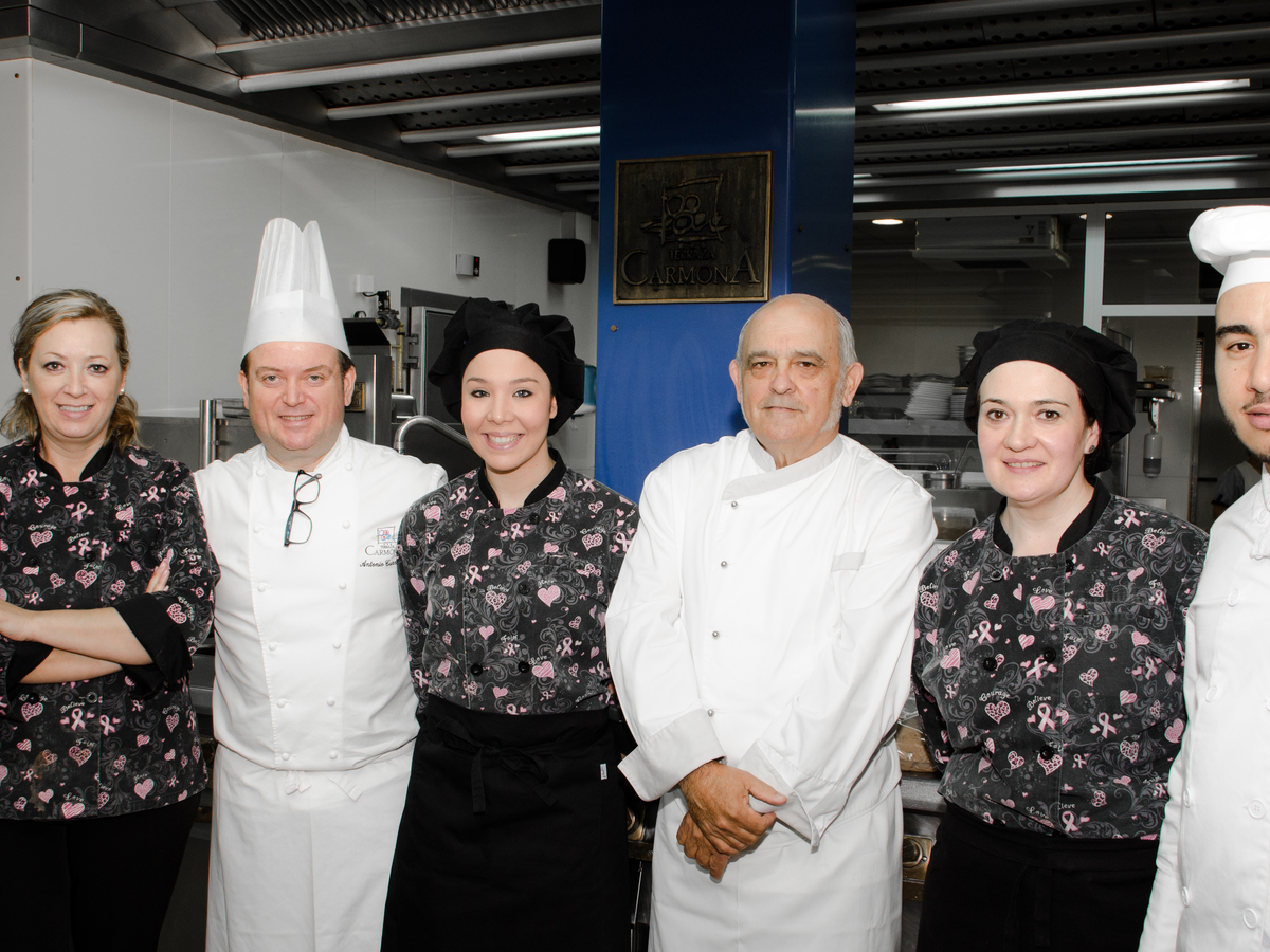 JORNADAS GASTRONÓMICAS EL TORO BRAVO Y LA COCINA celebradas en Hotel Restaurante Terraza Carmona