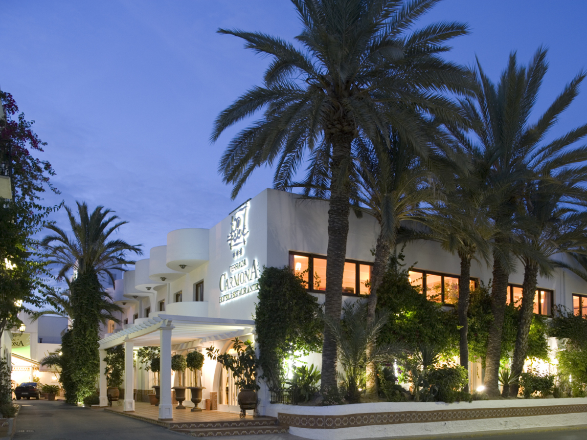 Sunset from the side view of Hotel Restaurante Terraza Carmona