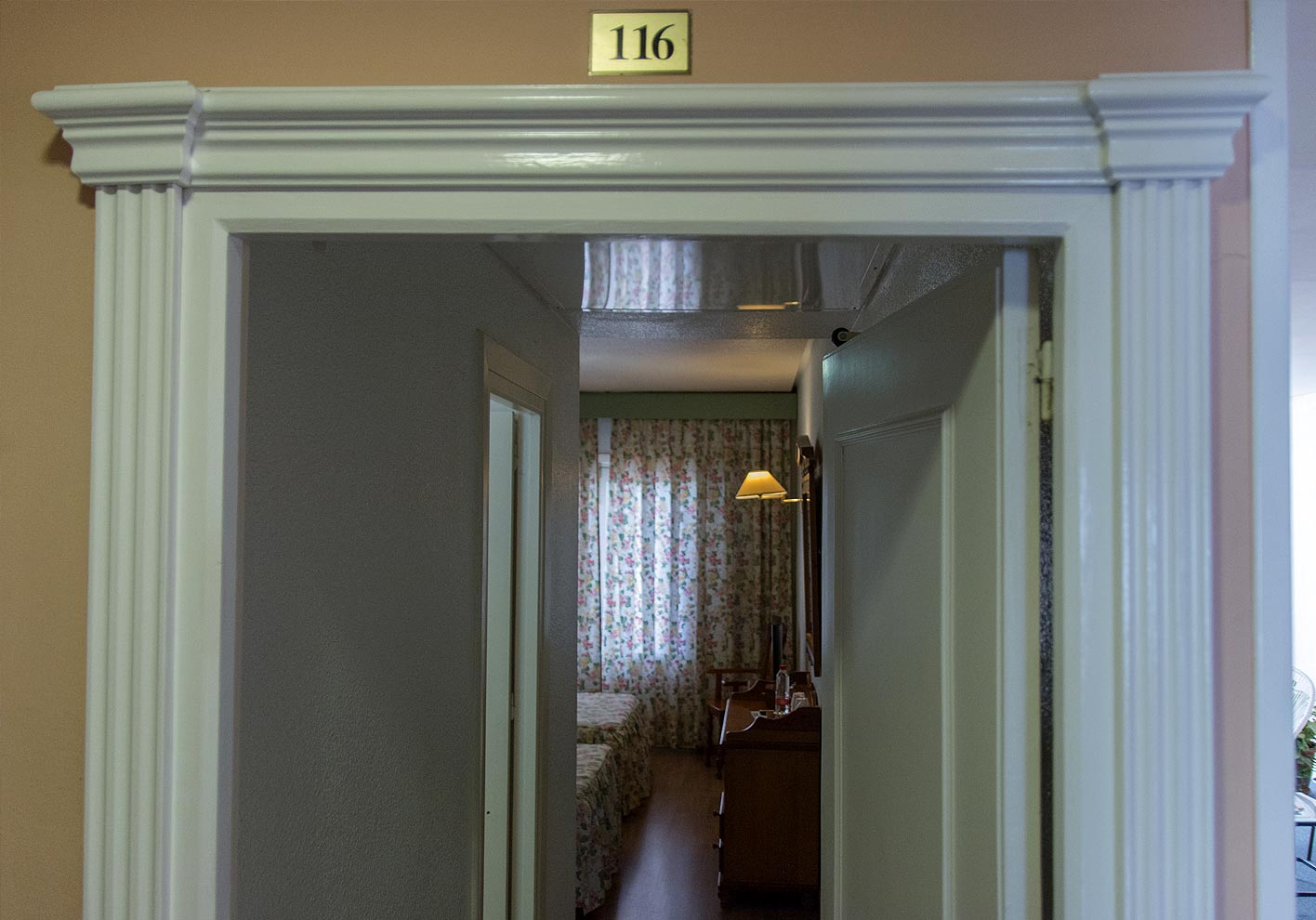 Entrada a Habitación del Hotel Restaurante Terraza Carmona en Vera, Almería