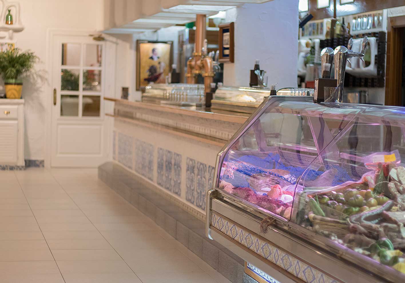 Bar Cafetería del Hotel Restaurante Terraza Carmona en Vera, Almería