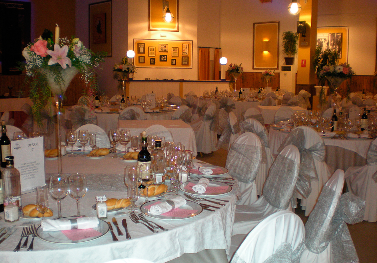 Carpa Cine del Hotel Restaurante Terraza Carmona en Vera, Almería